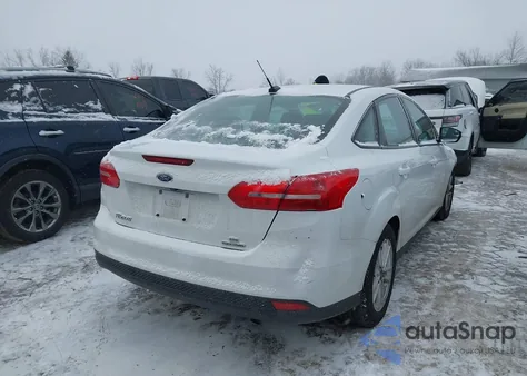 2015 Ford Focus Se из США, поврежденный, VIN 1FADP3F29FL240118
